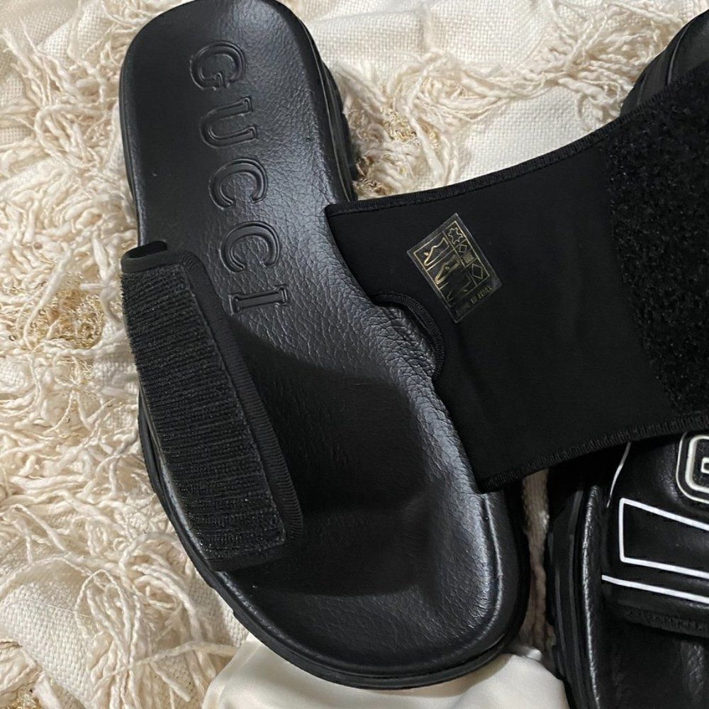 GUCCI Men's Embossed Logo Chunky Sliders Aguru Trek Slides - Picture 4 of 10
